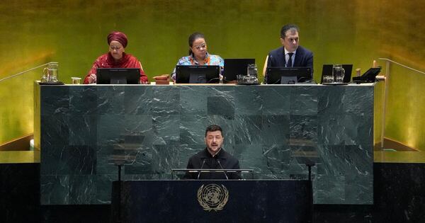 La Nación / Zelenski advierte que ser miembro de la OTAN no garantizaría la seguridad del país