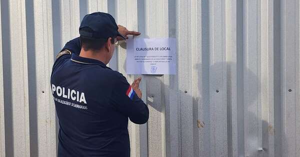La Nación / DISA clausuró taller desarmadero y afectados protestaron frente a Fiscalía