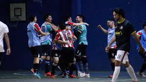 Árbitros para las semifinales de ida