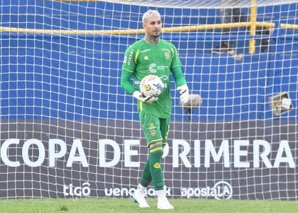 Recoleta FC: Tres partidos de suspensión para Falcón - Deportivo Recoleta - ABC Color