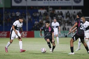 Olimpia quedó fuera de la Copa Paraguay con Tembetary en penales