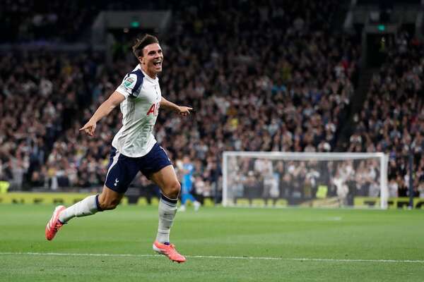Copa Liga Inglesa: Newcastle y Tottenham avanzan con autoridad - Fútbol Internacional - ABC Color