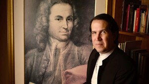 Sánchez Haase lanza Designios de la batuta