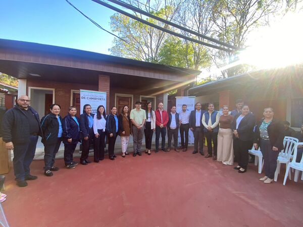 Cambyretá: Habilitan modernos sanitarios en la Escuela Ana Pachinik de Arroyo Porã