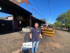 Comerciante de Arroyo Porã busca resurgir tras perder su local en un incendio