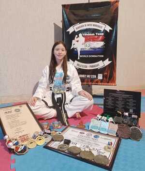 La multicampeona Danna López se prepara con miras al Mundial de taekwondo - La Tribuna