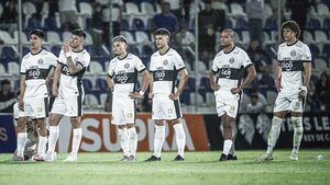 Durísimo palo de Pittoni al plantel de Olimpia