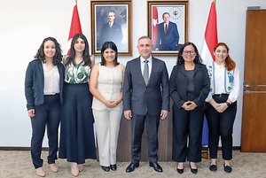 Becas Türkiye 2025 seleccionan a cinco paraguayas