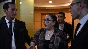 Desde la llanura, Yamy Nal coincide con Yolanda Paredes