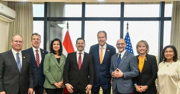 Diario HOY | Presidente de Diputados recibe a congresistas de Estados Unidos