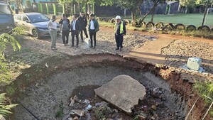 CDE declara en emergencia tres barrios ante colapso de puentes