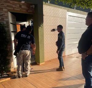 Popular / Allanaron vivienda de concejala buscada por intento de jejuka ndaje