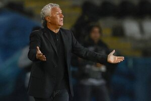 Versus / "Pipo" Gorosito: "Nosotros no dijimos que ellos mostraron el c... en Argentina"