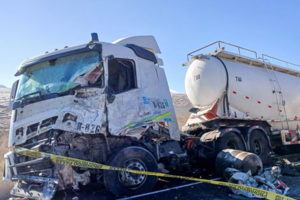 Perú: cantante boliviana entre los 14 muertos por choque rutero