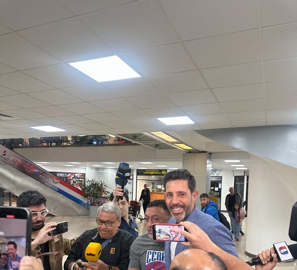 Popular / (VIDEO) Bava llegó a Paraguay para sumarse a Cerro Porteño y dio sus primeras palabras