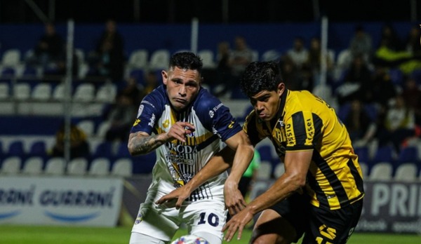Por seguir en la punta: El Aborigen visita a Sportivo Trinidense - trece