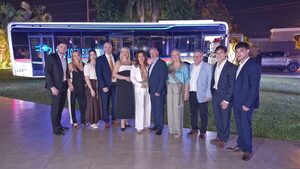Ñandutí S.A. celebra 50 años de historia con la presentación de su primer bus eléctrico - Amigo Camionero