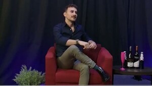 Popular / (VIDEO) Carlos Gómez: "Todos somos b¡s3suales"
