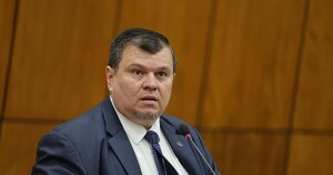 La ANDE sancionó a una empresa de Dionisio y el senador se la agarró con los periodistas