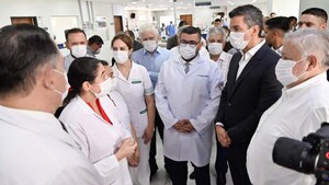 Video: Peña fue abucheado por usuaria de diálisis en IPS