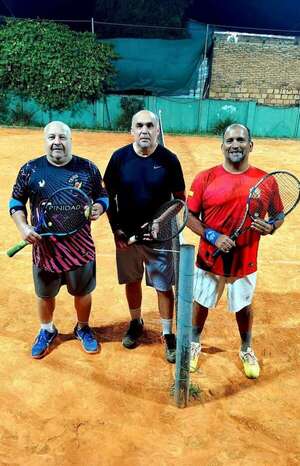 Torneo de tenis “Hispanidad” en la Casa de España - Polideportivo - ABC Color