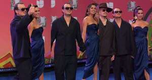 La Nación / Otra paraguaya presente: Stephi Stegman cautivó en la alfombra de Premios Juventud