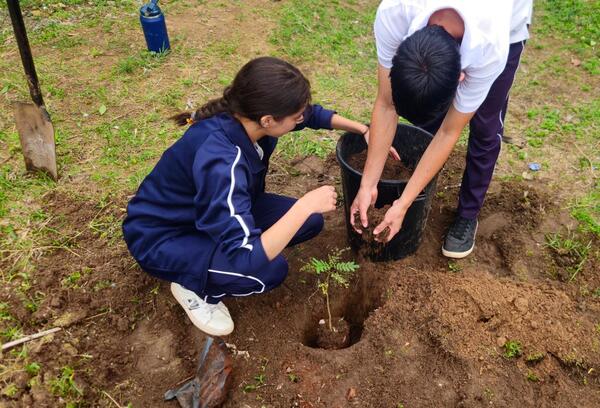 Lanzan primera edición de concurso «Impulso a la Educación Solidaria»