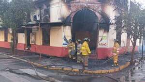 Rifa solidaria busca apoyar a comerciantes afectados por incendio en Villarrica  - Nacionales - ABC Color