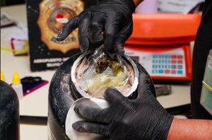 Droga oculta en potes fue interceptada por la Senad