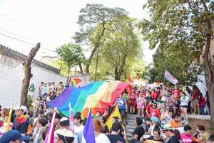 Coalición TLGBI+ convoca a marcha para enfrentar al autoritarismo - Nacionales - ABC Color