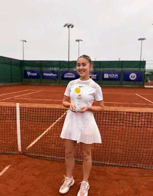 Tenis: Mía Valentina Morae es la única figura paraguaya finalista esta semana - La Tribuna
