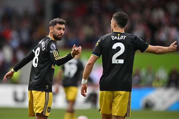 Manchester United, con Diego León en el banco, volvió a perder - Fútbol Internacional - ABC Color