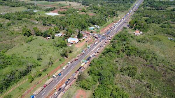 Ruta PY02 despejada y libre tránsito durante fin de semana largo - Nacionales - ABC Color