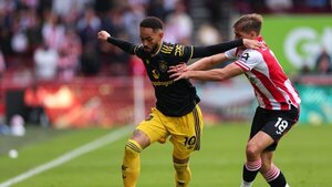 Manchester United de Diego León cae ante el Brentford
