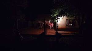 Asaltantes se llevaron dinero, un arma y una camioneta de una vivienda en Yatytay - Policiales - ABC Color