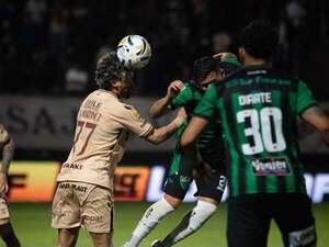Vídeo: Ronaldo Martínez anotó en el empate 2-2 de Platense - Fútbol Internacional - ABC Color