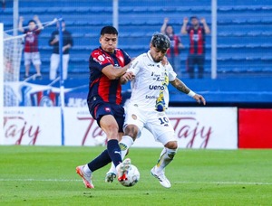 Duelo estelar en Itauguá: Luqueño recibe a Cerro a las 17:00 | Unicanal