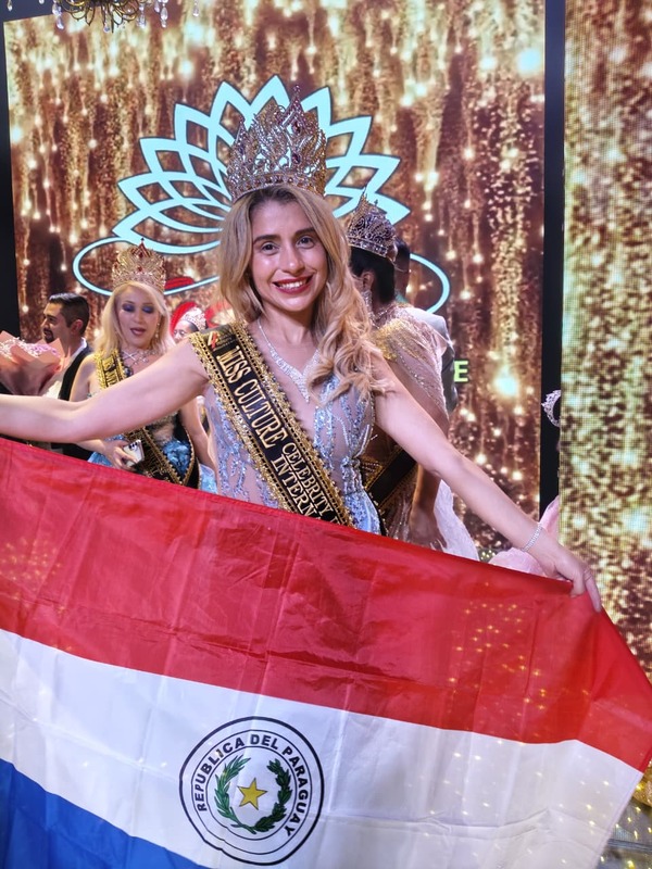 Popular / María Ester Pérez flamante Miss Culture Celebrity Universe: "Le pedí tupanoi a mi mamá y me bendijo"