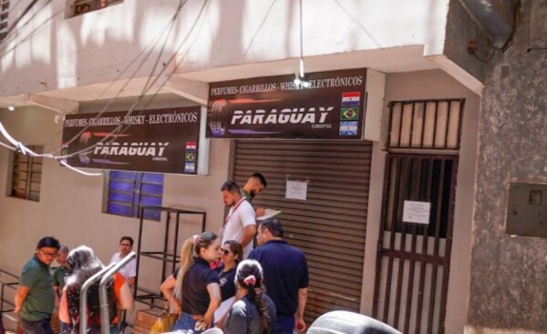Clausuran local comercial tras denuncia de intento de robo