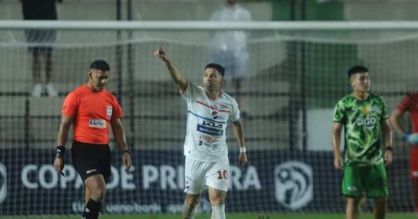 La Nación / Fútbol académico para ganar