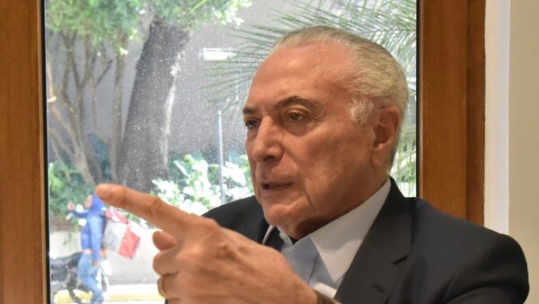 “En democracia, todos tienen el derecho a saber lo que sucede”