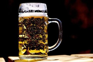 La cerveza que emborracha sin resaca: la ilusión del sábado eterno - El Trueno