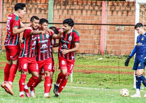 El 3 de Febrero arrasa en la serie A del Nacional B mientras en la otra llave impera gran paridad - La Tribuna