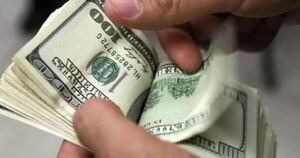 El dólar baja, pero los productos importados no