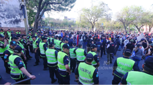 Balance de manifestación: 28 detenidos, 13 policías heridos, elementos incautados