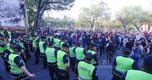 Diario HOY | Balance de manifestación: 28 detenidos, 13 policías heridos, elementos incautados