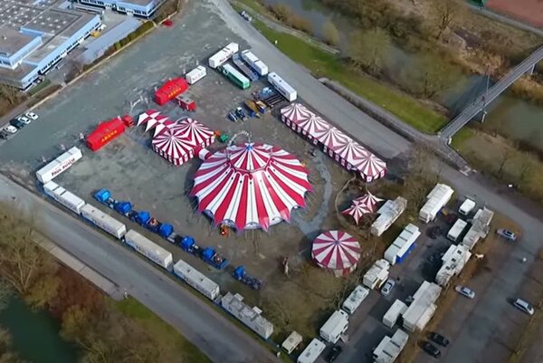 Murió una acróbata tras caer de un trapecio en un circo de Alemania