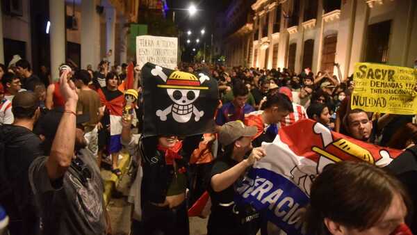 Generación Z: Represión policial deja 31 detenidos, recluidos en la Agrupación Especializada