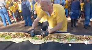 Popular / Guinness: Encarnación logró récord mundial con el lomito árabe ipukuvéa