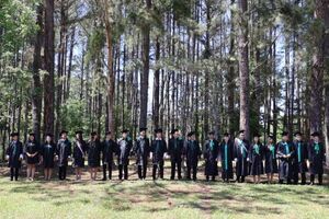 Graduación de 24 técnicos superiores forestales en Itapúa y Alto Paraná